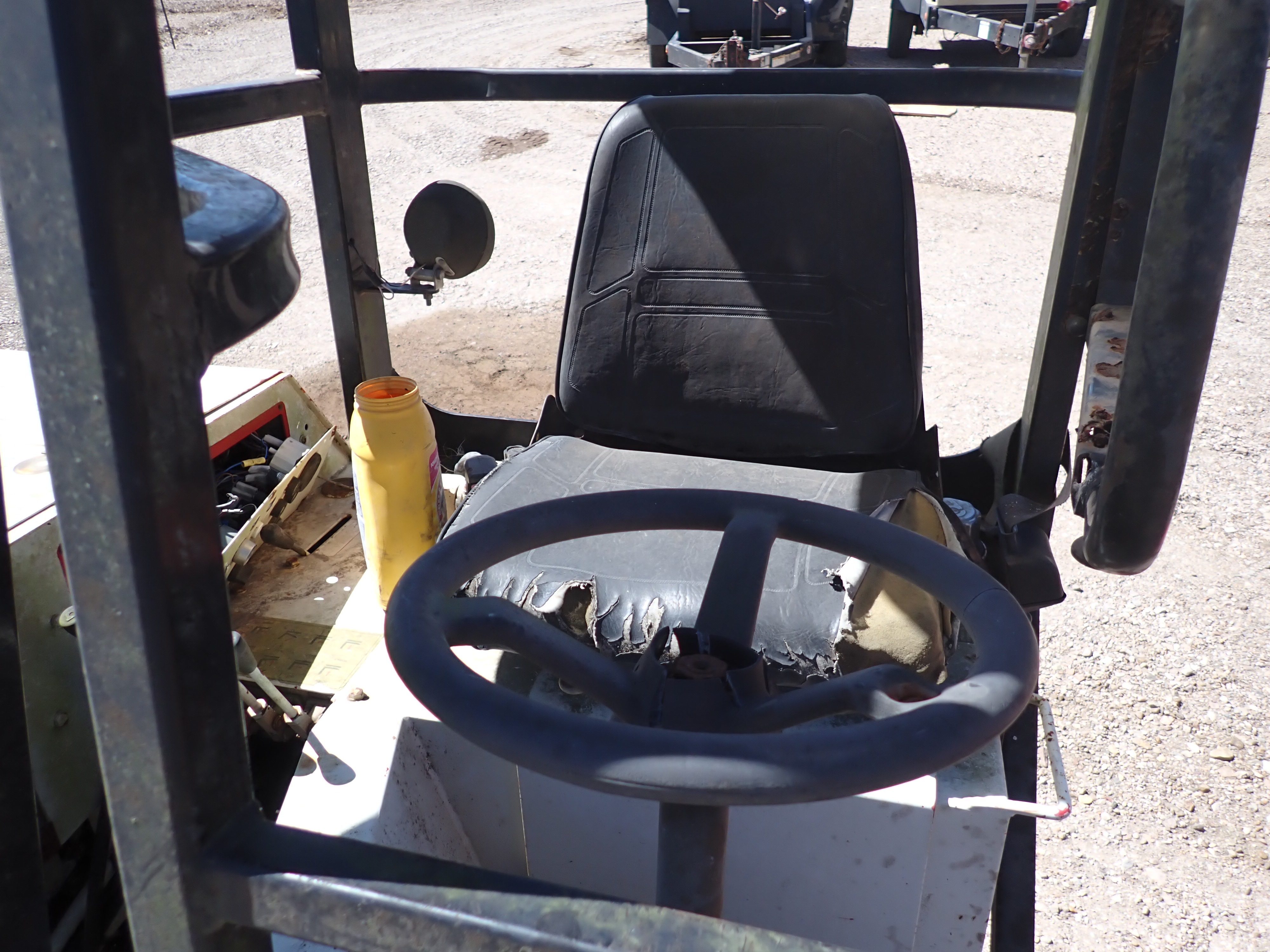 ./imagenes/INVOICE/2019/16569/MONTACARGAS MOFFETT_M5500 (10).JPG